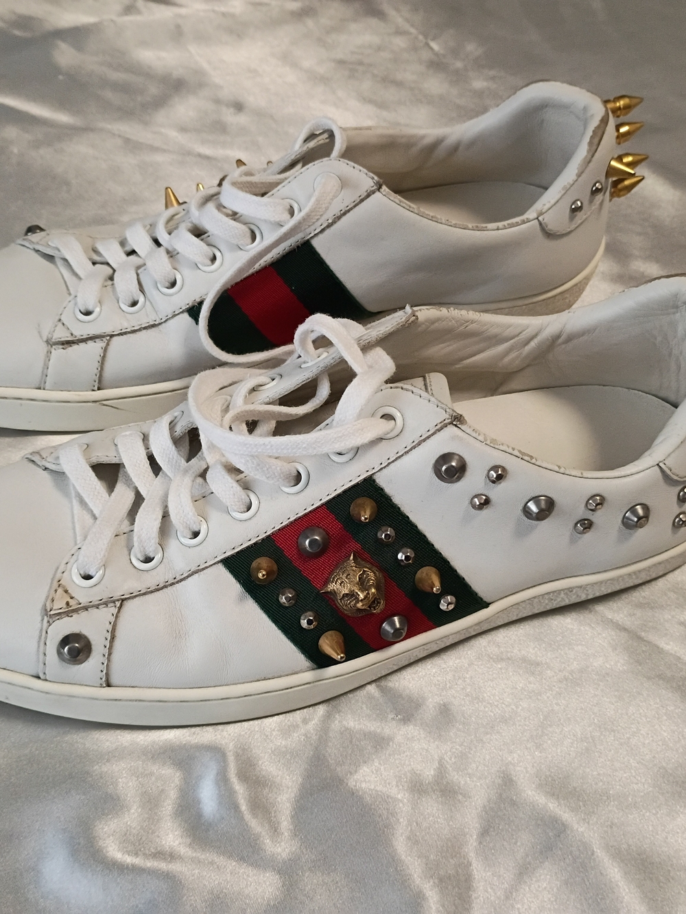 Gucci White Leather Sneakers with Green-Red Stripe and Gold Studs